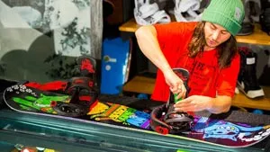 Cum de a consolida atașamentul față de un snowboard