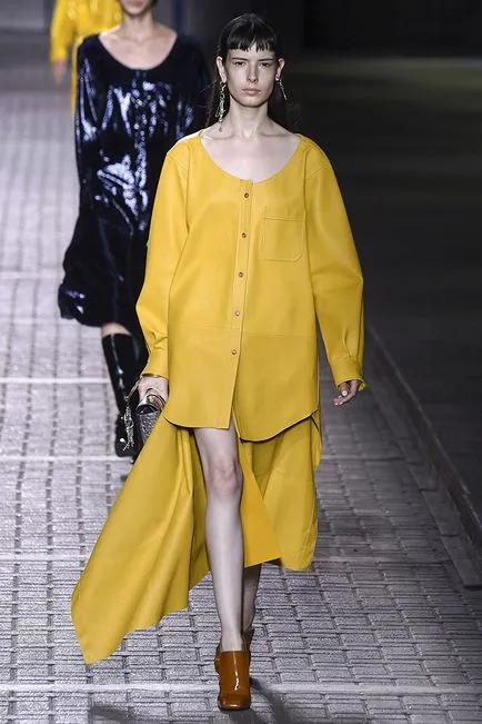 Ce este la modă în această vară de primăvară