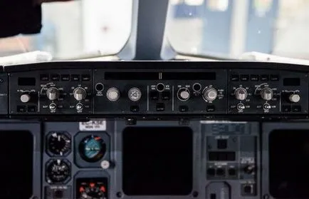 23 lucruri interesante despre avioane și aeronave (Boeing 747-400 de cabină) 23 lucruri interesante despre avioane și aviație
