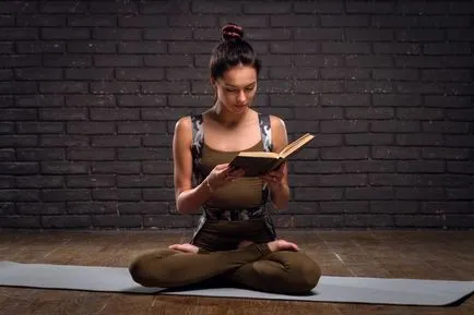 7 moduri de a preda yoga cu nici o istorie