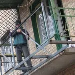 Balcon cu eliminarea propriilor mâini cum să crească instrucțiunea balcon video (cu eliminarea balconului cu mâinile) Balcon cu eliminarea propriilor mâini cum să crească ghidul video de balcon