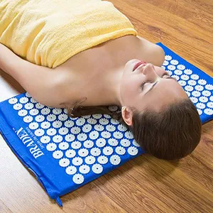 Aplicator Kuznetsova în osteocondrozei cererii în conformitate cu instrucțiunile, comentarii, pret, foto, beneficiile si dauneaza
