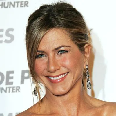 Beauty-evoluția ca coafura schimbat Jennifer Aniston (Imagine) - știri vector de știri (jucat) Beauty-evoluția ca coafura schimbat Jennifer Aniston (Imagine) - știri vector de știri