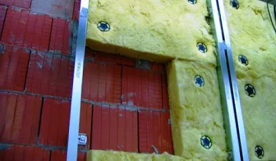 Casa cald afara ieftin