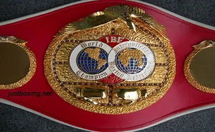 centuri de campionat în box profesionist WBA, WBC, IBF, WBO, video ceas legende box on-line
