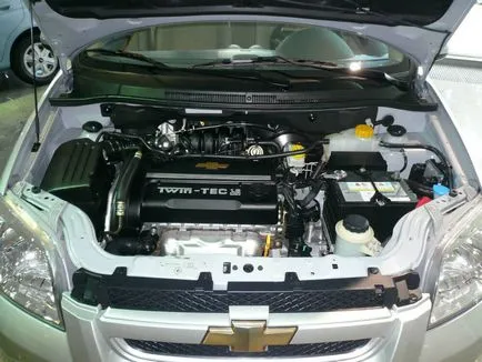 Care este cel mai bun Chevrolet Aveo sau Lacetti (mai bună) Care este cel mai bun Chevrolet Aveo sau Lacetti