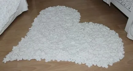 Flori rogojini cârlig