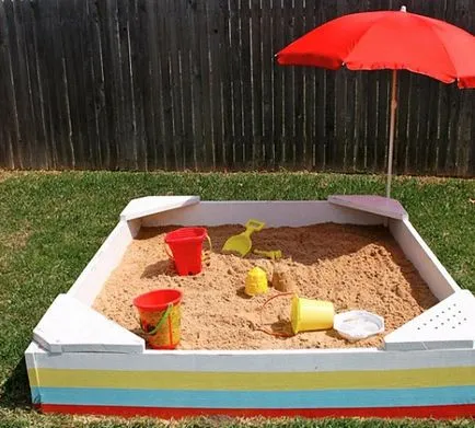 Sandbox pentru copii cu mâinile, portal de construcție (mâini) Sandbox pentru copii cu mâinile, portalul de construcție