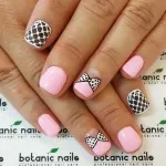 Nail Design pentru Ziua Îndrăgostiților