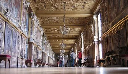 Palatul Fontainebleau din Franța, Franța Moya (Franța) Palatul Fontainebleau din Franța, Franța moya