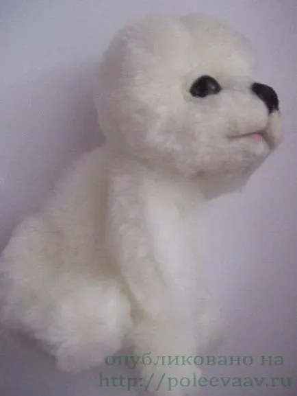 Jucărie catelus cu modelul său de clasă mâini maestru, decora lumea ta!