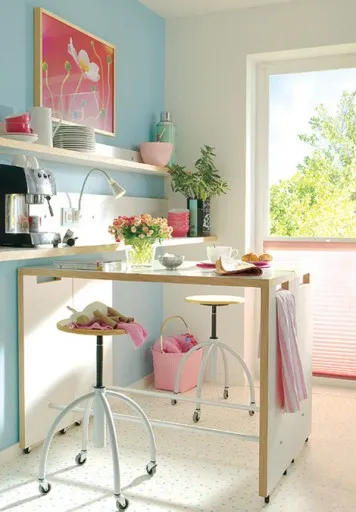 Interiorul bucătăriei mici în exemple de design fotografie detaliu