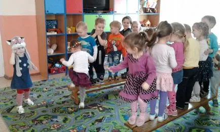 jocuri interesante - în care joacă cu copilul acasă și pe stradă (jocul) jocuri interesante - in care joaca cu copilul acasă și pe stradă