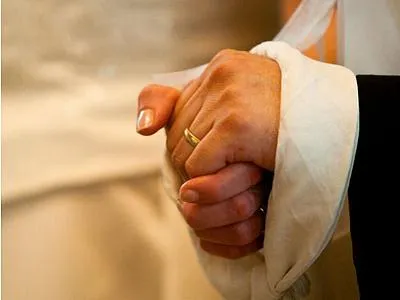 Cum să binecuvânteze o fiică înainte de nuntă, în conformitate cu regulile (Nunta) Cum să binecuvânteze o fiică înainte de nuntă, în conformitate cu normele