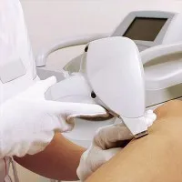 Cât de frumos cravată o eșarfă pe cap - 5 moduri interesante