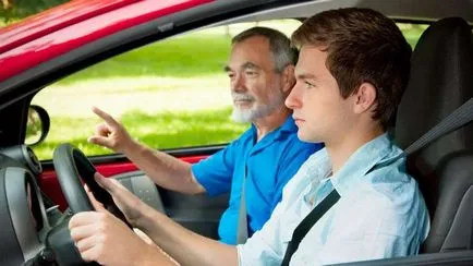 Cum să învețe să conducă un nou venit, o femeie singură