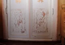 Cum să faceți upgrade interiorul ușii vechi cu propriile lor mâini, fără a schimba fotografie și pasta de lemn peste, tapet (usa) Cum să faceți upgrade interiorul ușii vechi cu propriile lor mâini, fără a schimba fotografie și pasta de lemn peste, tapet