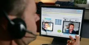 Cum la chat pe Skype, lumea computerului