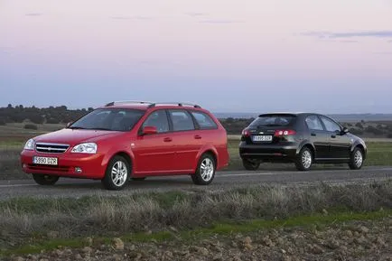 Ce masina alege un Ford Focus sau 2 Chevrolet Lacetti (Chevrolet) Ce masina alege un Ford Focus sau Chevrolet Lacetti 2
