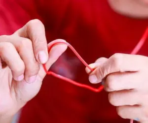 Cum de a stabili căștile la domiciliu (pentru a identifica cauzele ruperii) Cum de a stabili căștile la domiciliu
