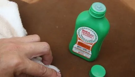 Cum se curata o canapea de 6-eficiente metode simple și, video