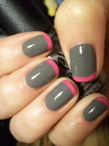 Cum se pot combina culorile in doua culori sau multi-color manichiuri, note lakogolika