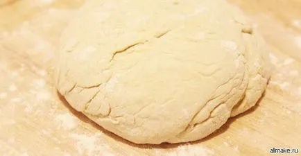 Cum de a găti o reteta aluat de pizza delicioasă