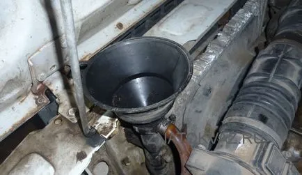 Cum se toarnă antigel în sistemul de răcire al 2107