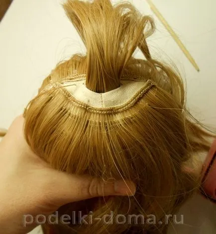 Cum să coase părul păpușă