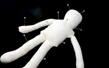 Cum sa faci o păpușă voodoo (de a face) Cum sa faci o păpușă voodoo