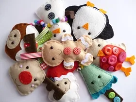 Cum de a face POM-poms pentru majoretele cu propriile sale mâini de ploaie, pachet de hârtie și instrucțiuni pas cu pas (majoretelor) Cum de a face POM-poms pentru majoretele cu propriile sale mâini de ploaie, pachet și pas cu pas ghid de hârtie
