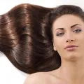 Cum de a face o culoare mai închisă a părului