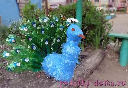 Cum sa faci o vaza dintr-o sticlă de plastic (clasa de master), o cutie de idei și ateliere