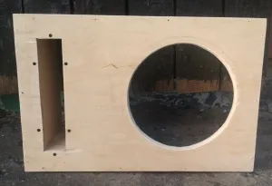 Cum se asamblează cutia subwoofer-ului pentru mâinile tale (cutie) Cum se asamblează cutia subwoofer-ului pentru mâinile tale