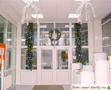 Cum de a decora biroul pentru noul an 2018 idei decor 50 de fotografii cu propriile lor mâini (Anul Nou pentru a decora biroul ca un mozaicar 2018 foto) Cum de a decora biroul pentru noul an 2018 idei decor 50 de fotografii cu propriile lor mâini