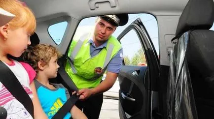 Cum de a alege un rapel scaun de masina pentru copii în mașină (scaun auto) Cum de a alege un rapel scaun de masina pentru copii în mașină