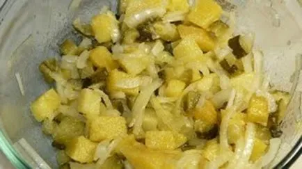 salata de cartofi cu murături (castraveți) salata de cartofi cu castraveti murati