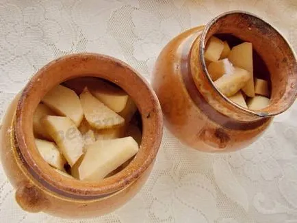 Cartofi cu ciuperci în ghivece în cuptor (ciuperci) Cartofi cu ciuperci în ghivece în cuptor