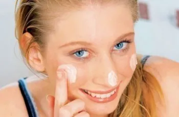 Produse cosmetice pentru o piele tanara, de îngrijire înainte și după 20 de ani, de îngrijire a pielii faciale (Masca) Produse cosmetice pentru o piele tanara, de îngrijire înainte și după 20 de ani, de îngrijire a pielii faciale