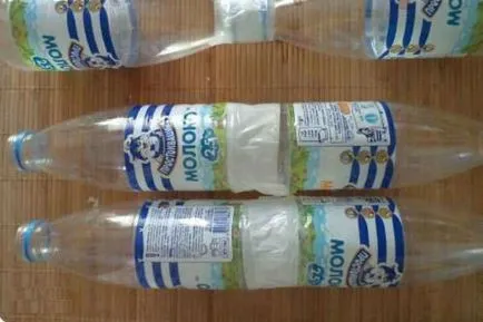 Frumoasa vaza dintr-o sticla de plastic cu mâinile (foto) (plastic) Frumoasa vaza dintr-o sticla de plastic cu mâinile (foto)