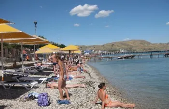 Crimeea - o peninsulă, suprapusă de două mări