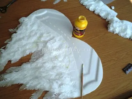 aripi de înger cu propriile mâini