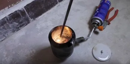 Turnarea de aluminiu la domiciliu în gips și alte forme de
