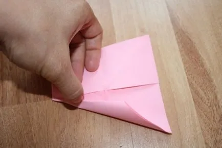 Master class în arta origami O clasă de maestru în arta origami „câine-spărgător“