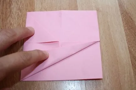 O clasă de maestru în arta origami „câine-spărgător“ (studiu) O clasă de maestru în arta origami „câine-spărgător“