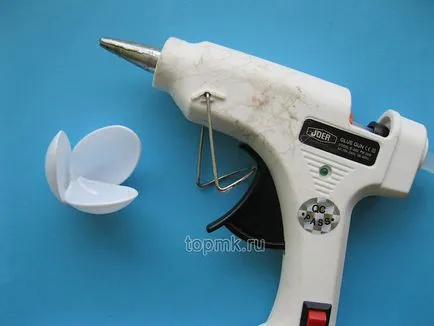 clasa de lotus maestru de linguri de plastic și hârtie colorată, cu propriile sale mâini