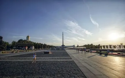 Memorial Poklonnaya Gora din Moscova (Memorial) Memorial Poklonnaya Hill din Moscova