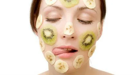 Reconfortante rețete masca facială la domiciliu, îngrijire sezonieră (gălbenuș) Refreshing rețete masca facială la domiciliu, îngrijire de sezon