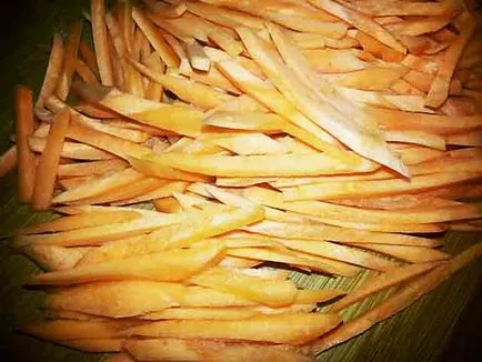 tocană de legume cu cartofi si dovlecei - reteta foarte gustoase (dovlecei) tocană de legume cu cartofi si dovlecei - reteta foarte gustoasa