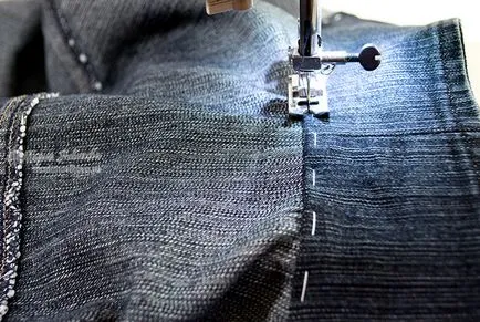 Alterarea jachete denim în mâinile proprii femei